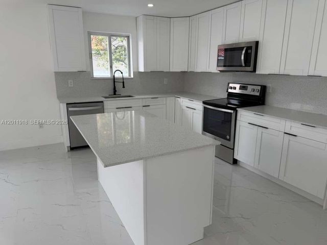 3536 NW 14th Ter, Miami, FL 33125