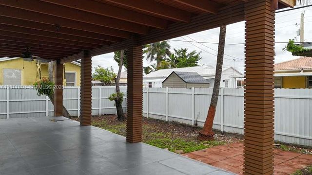 3536 NW 14th Ter, Miami, FL 33125