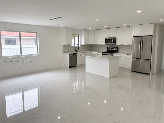 3536 NW 14th Ter, Miami, FL 33125