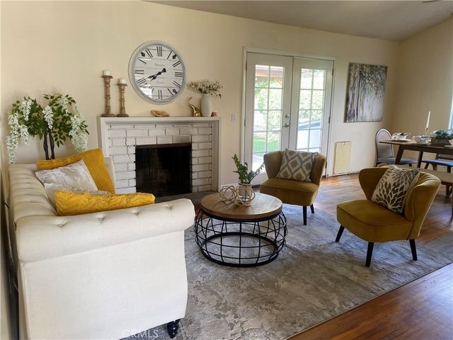 443 W Houston, Fullerton, CA 92832