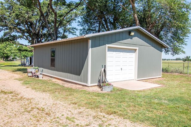 601 Vz County Road 2512, Canton, TX 75103