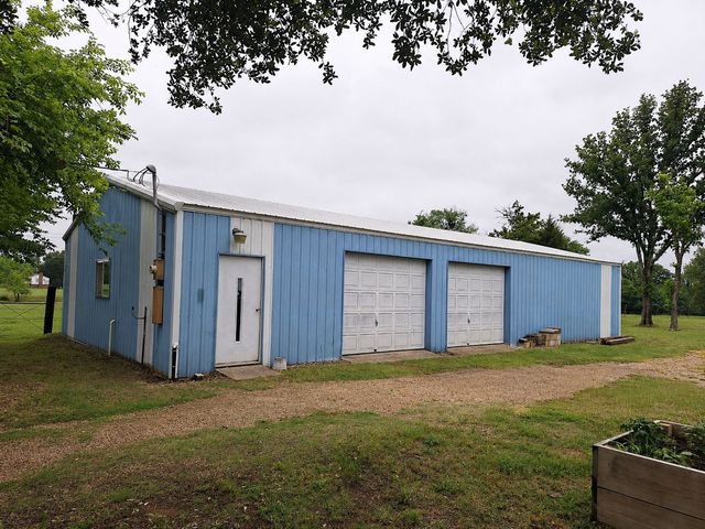 601 Vz County Road 2512, Canton, TX 75103