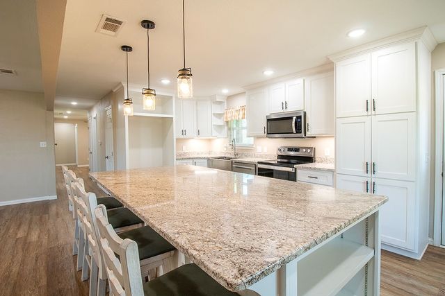 601 Vz County Road 2512, Canton, TX 75103