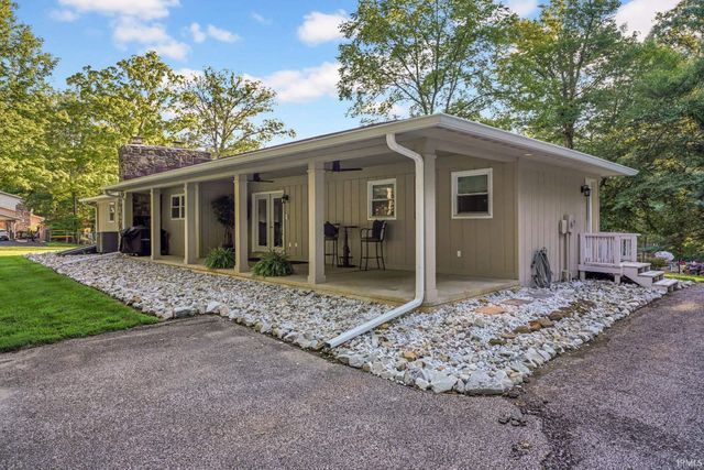 1700 N Allen Court, Ellettsville, IN 47429