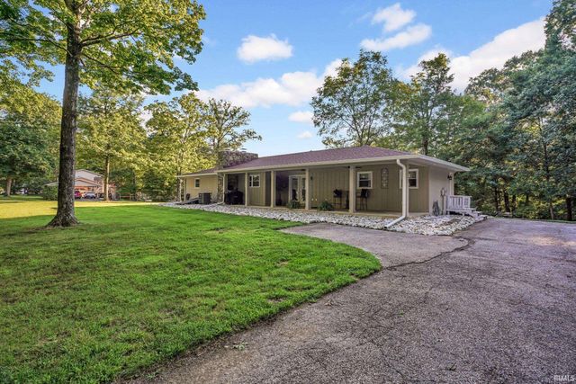 1700 N Allen Court, Ellettsville, IN 47429