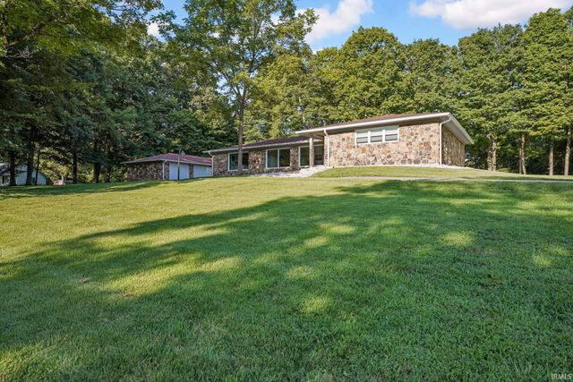 1700 N Allen Court, Ellettsville, IN 47429