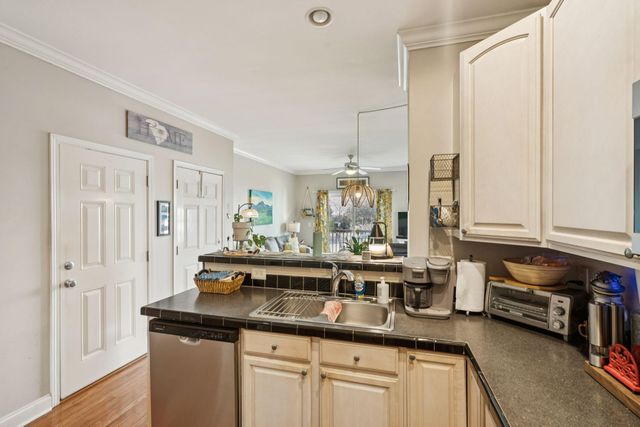 1829 Dogwood Road 501, Charleston, SC 29414