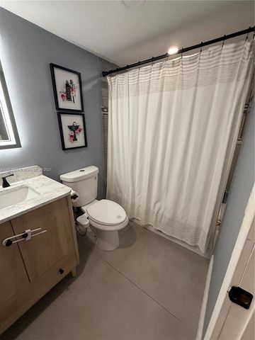 2551 NW 41st Ave 104, Lauderhill, FL 33313