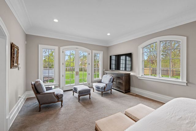 245 Maple Row Road, Northfield, IL 60093
