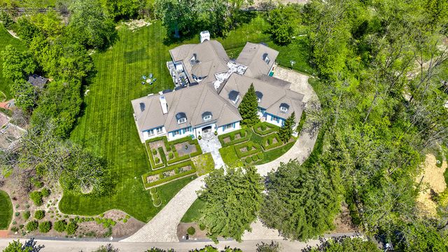 245 Maple Row Road, Northfield, IL 60093