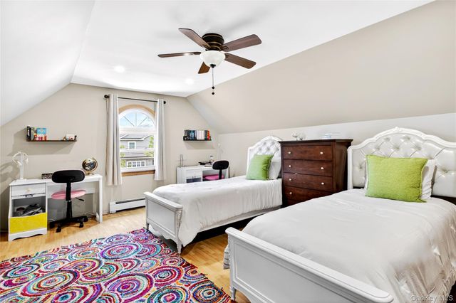 1507 Lowell Avenue, New Hyde Park, NY 11040