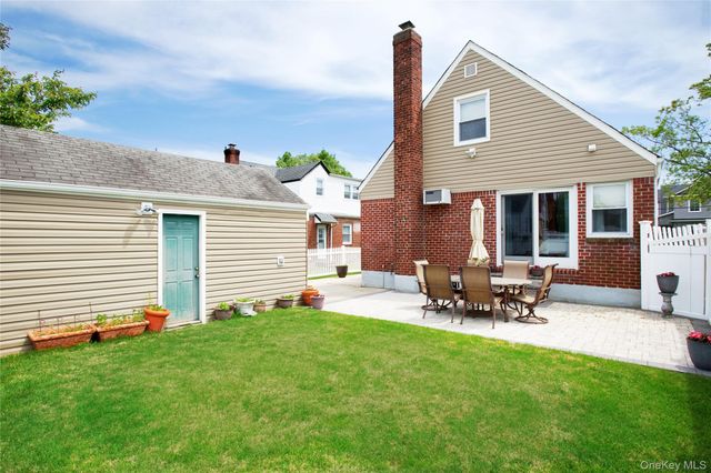 1507 Lowell Avenue, New Hyde Park, NY 11040