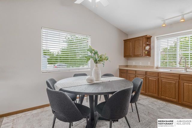 2506 Hogantown Drive, Bellevue, NE 68123