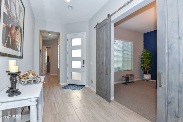 9661 W Patrick Lane, Peoria, AZ 85383