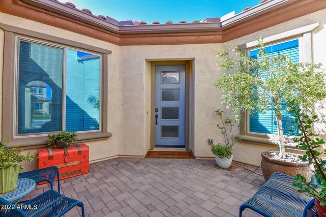 9661 W Patrick Lane, Peoria, AZ 85383