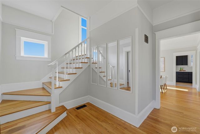 1607 Burwell Street, Bremerton, WA 98337