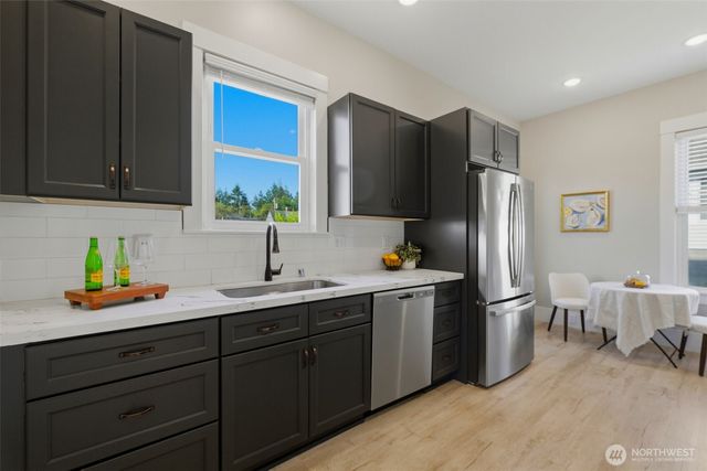 1607 Burwell Street, Bremerton, WA 98337