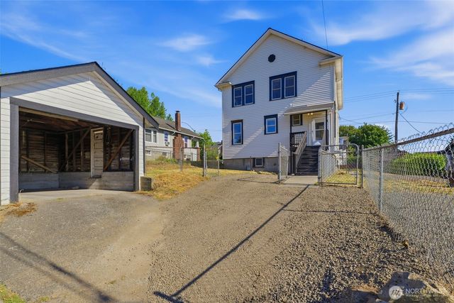1607 Burwell Street, Bremerton, WA 98337
