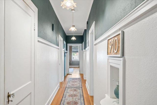 910 KENSINGTON PL, Memphis, TN 38107