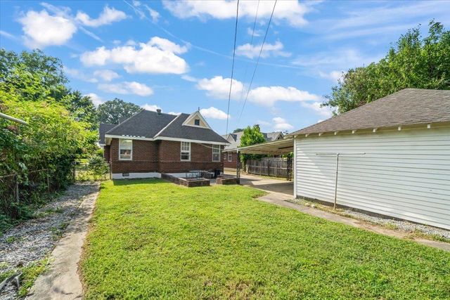 910 KENSINGTON PL, Memphis, TN 38107