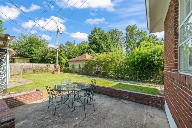 910 KENSINGTON PL, Memphis, TN 38107