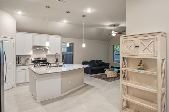17435 Vino Vines Lane, Conroe, TX 77302