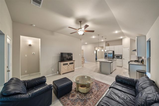 17435 Vino Vines Lane, Conroe, TX 77302