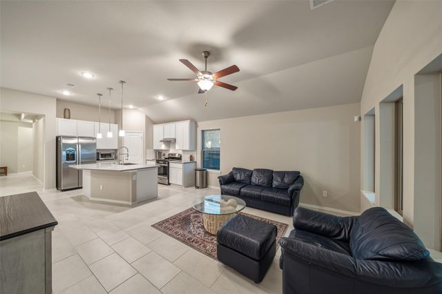 17435 Vino Vines Lane, Conroe, TX 77302