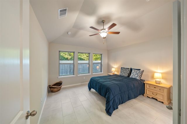 17435 Vino Vines Lane, Conroe, TX 77302
