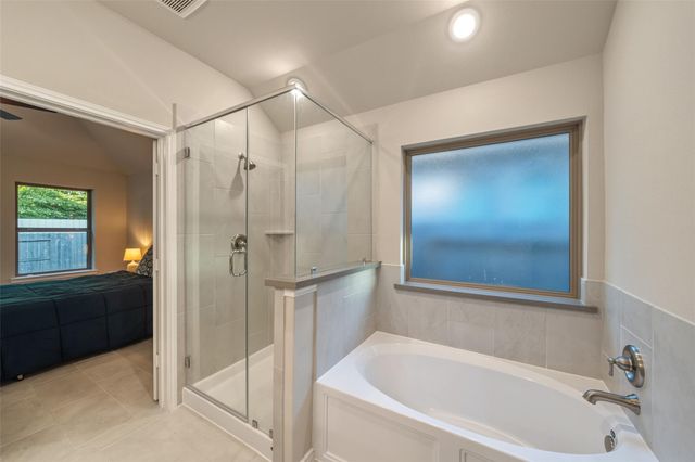 17435 Vino Vines Lane, Conroe, TX 77302
