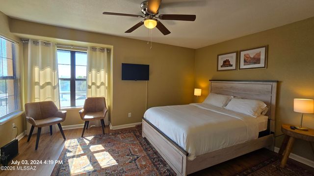 6651 N Campbell Ave Apt 240, Tucson, AZ 85718