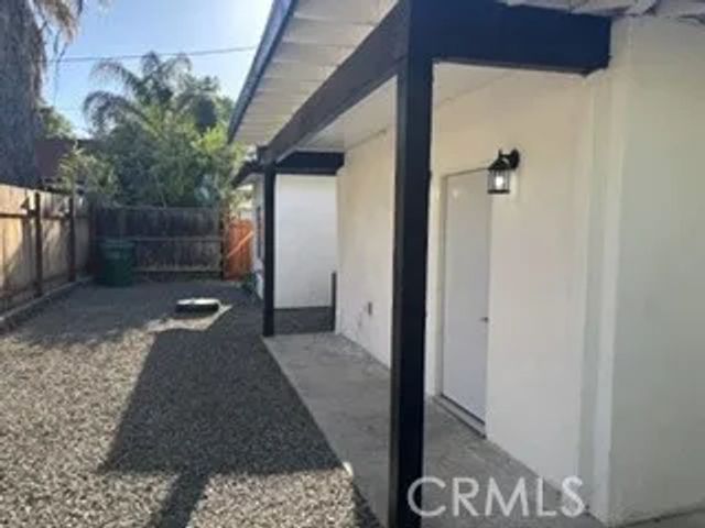 719 Circle City Drive B, Corona, CA 92879