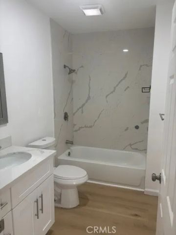 719 Circle City Drive B, Corona, CA 92879