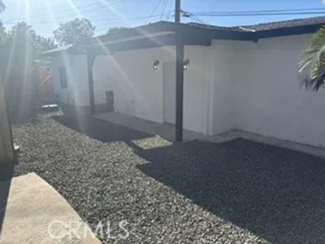 719 Circle City Drive B, Corona, CA 92879
