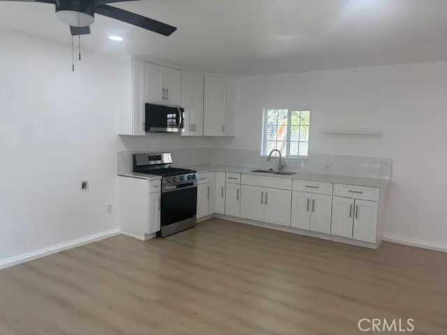 719 Circle City Drive B, Corona, CA 92879