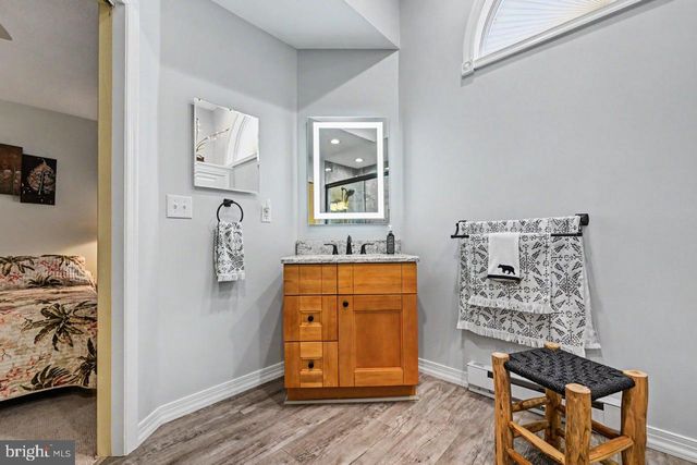 5 BEACHWOOD CT, Lake Harmony, PA 18624