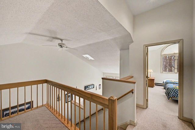 5 BEACHWOOD CT, Lake Harmony, PA 18624