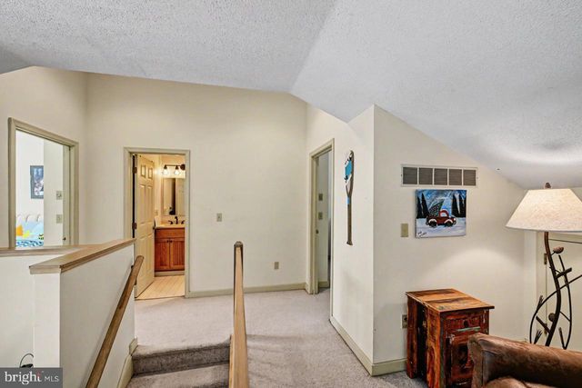 5 BEACHWOOD CT, Lake Harmony, PA 18624