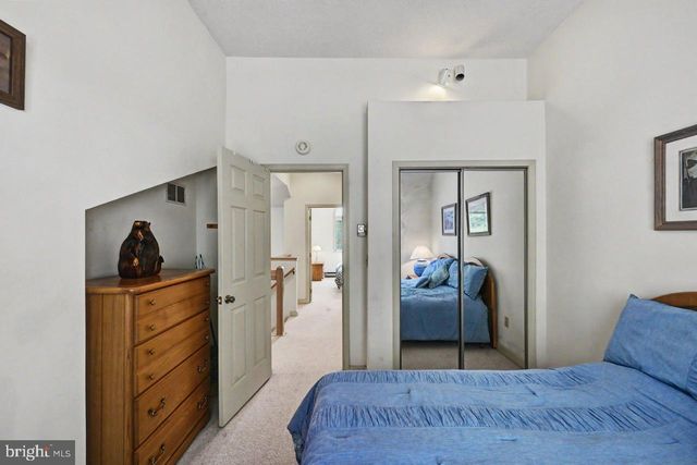 5 BEACHWOOD CT, Lake Harmony, PA 18624