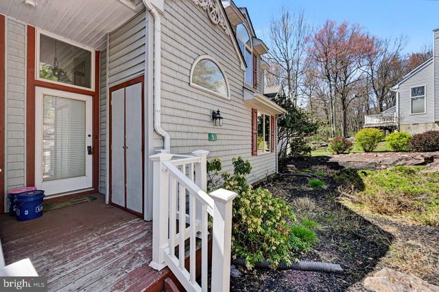 5 BEACHWOOD CT, Lake Harmony, PA 18624