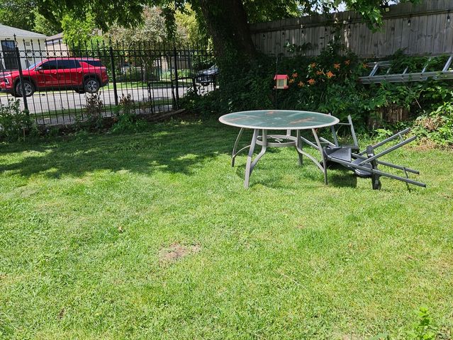 4323 S KEATING Avenue, Chicago, IL 60632