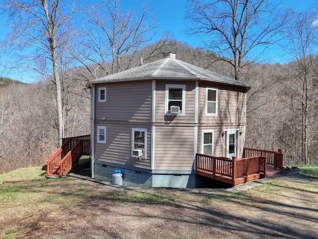 217 Beaver Pond Drive, Murphy, NC 28906