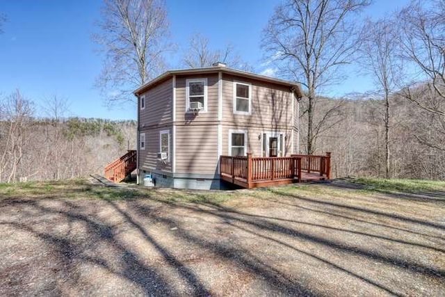 217 Beaver Pond Drive, Murphy, NC 28906