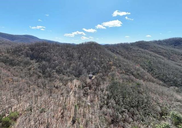 217 Beaver Pond Drive, Murphy, NC 28906