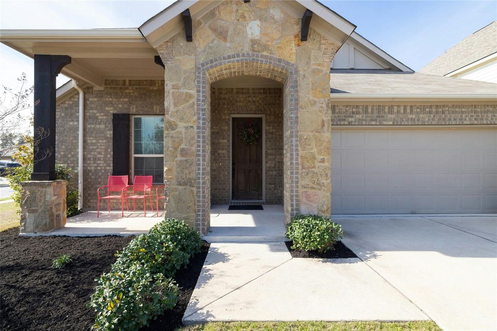 1721 Erie DR, Leander, TX 78641