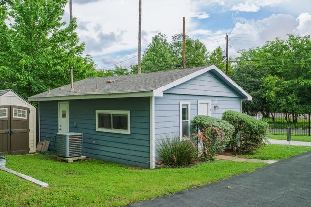 1118 Northwestern Ave A, Austin, TX 78702