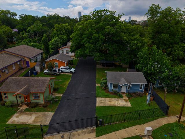 1118 Northwestern Ave A, Austin, TX 78702