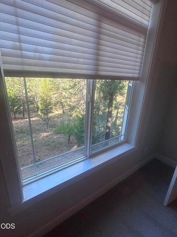 1280 Marcy Loop Road, Grants Pass, OR 97527