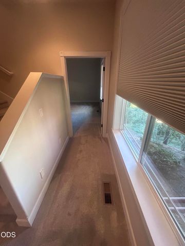 1280 Marcy Loop Road, Grants Pass, OR 97527