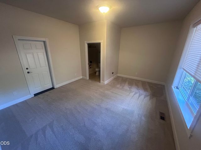 1280 Marcy Loop Road, Grants Pass, OR 97527